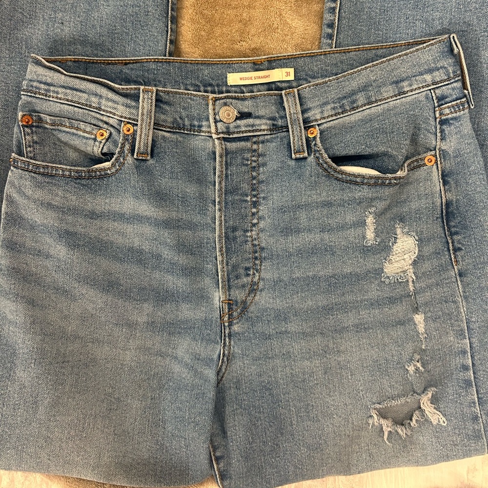 Levis Jean wedgie straight size 31
